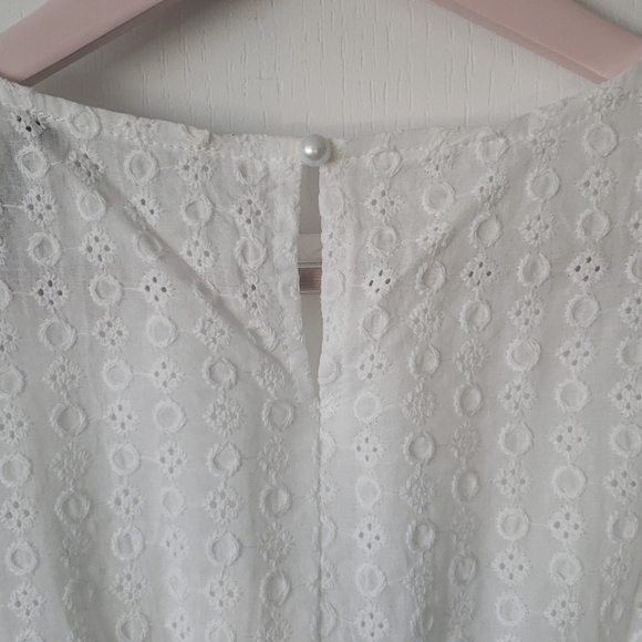 NWOT Sleveless mini dress - Picture 3 of 4